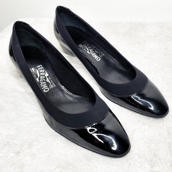 Salvatore Ferragamo Black Patent Leather Almond Toe Semi Wedge Ballet Fl… - Picture 7 of 11